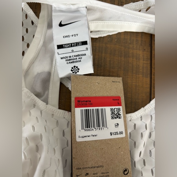 Nike Women's Mesh White Coverup LARGE NWT - Picture 8 of 16